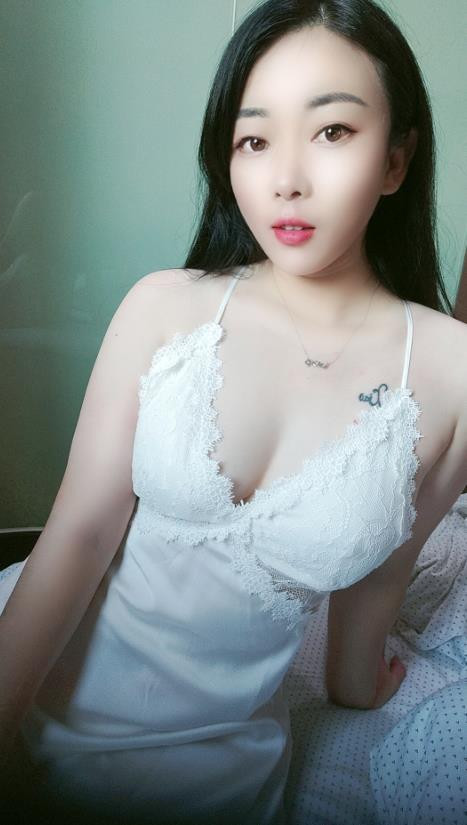 天河小甜妞依依